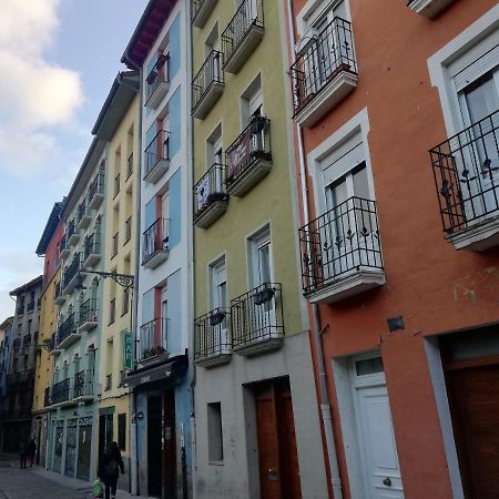 Calle Ansoleaga A 100 Mts Del Ayuntamiento Pamplona Kültér fotó