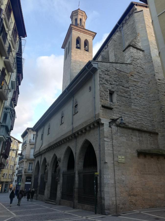 Calle Ansoleaga A 100 Mts Del Ayuntamiento Pamplona Kültér fotó