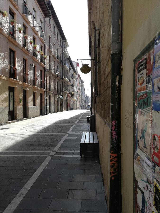 Calle Ansoleaga A 100 Mts Del Ayuntamiento Pamplona Kültér fotó