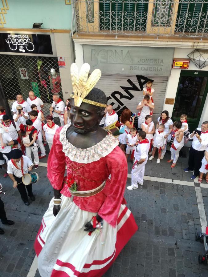 Calle Ansoleaga A 100 Mts Del Ayuntamiento Pamplona Kültér fotó